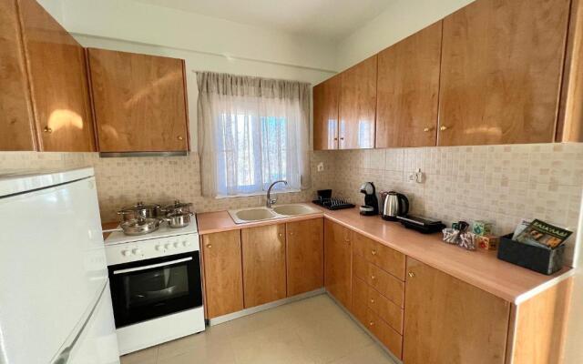 Ammos Luxury Apartments 3