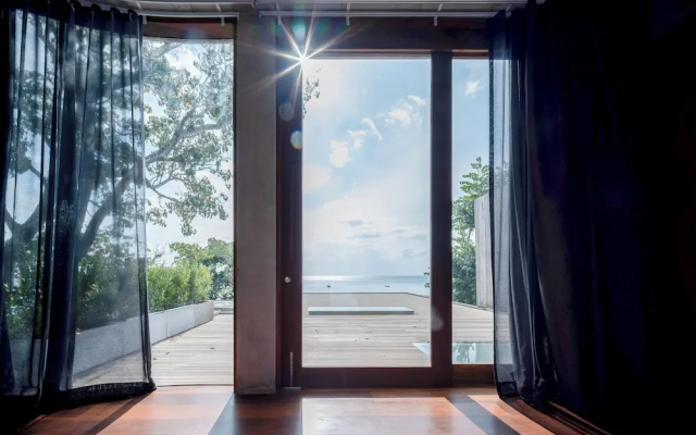 Vows Villa Beachfront