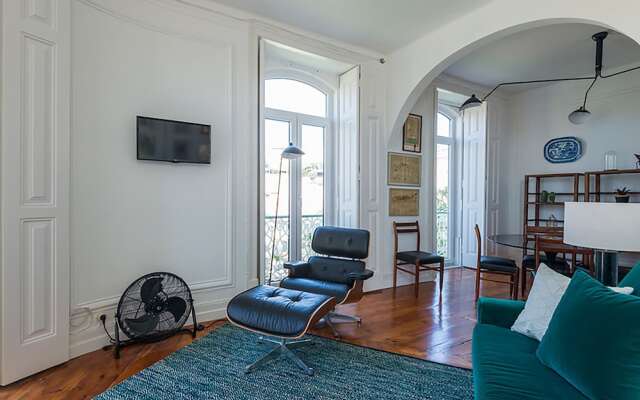 Renovated Charming Apartment with view in Santos