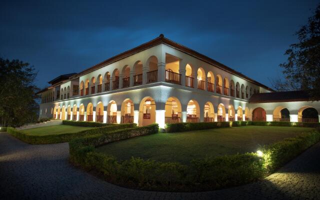 Sanctum Inle Resort