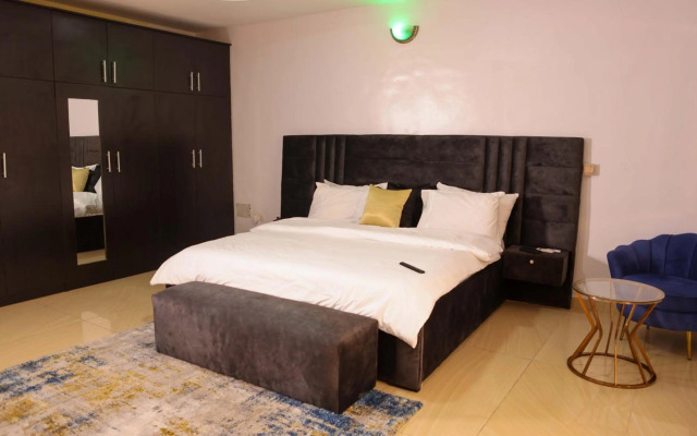 Bol Lodge And Apartment