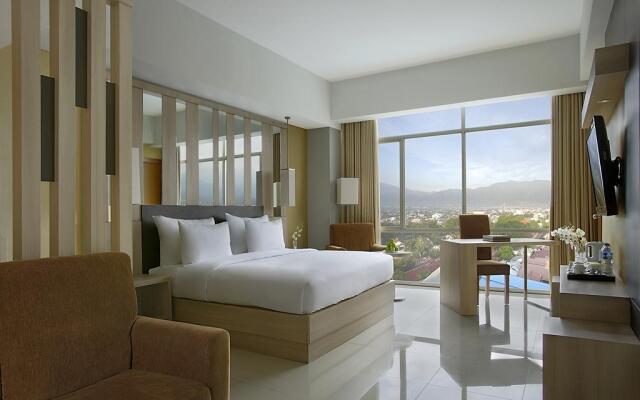 Hotel Santika Palu