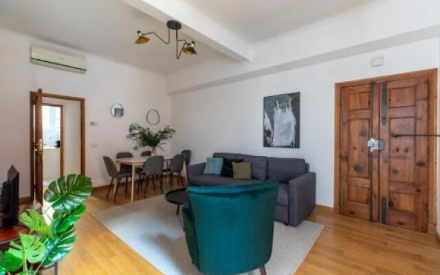 BDB Flat by the Spanish Steps II