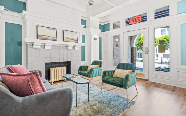 La Monarca Hotel Unit 105