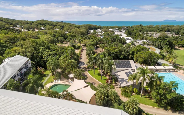 2 Bedroom Red Cowrie Apartment Palm Cove