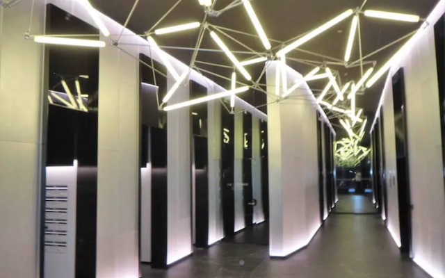 ReadySet Apartments at Manhattan