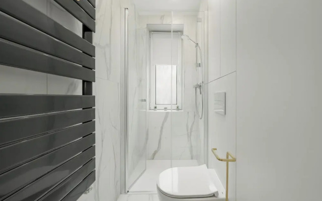 Charming Apartment by Renters
