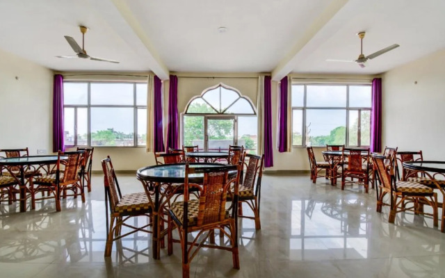 Hotel Saif by OYO