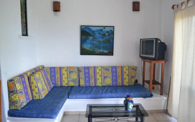 Casa Ana Ruth Hotel y Suites
