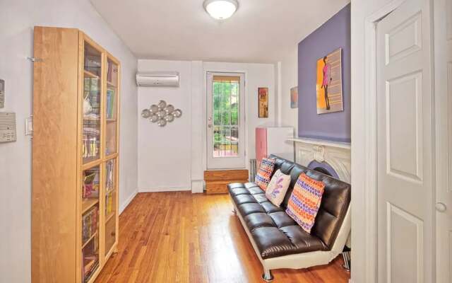 City life with Escape close to NYC