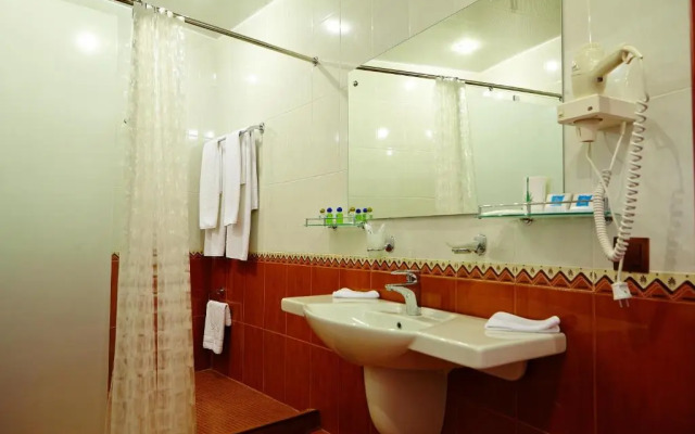 Hotel Atis
