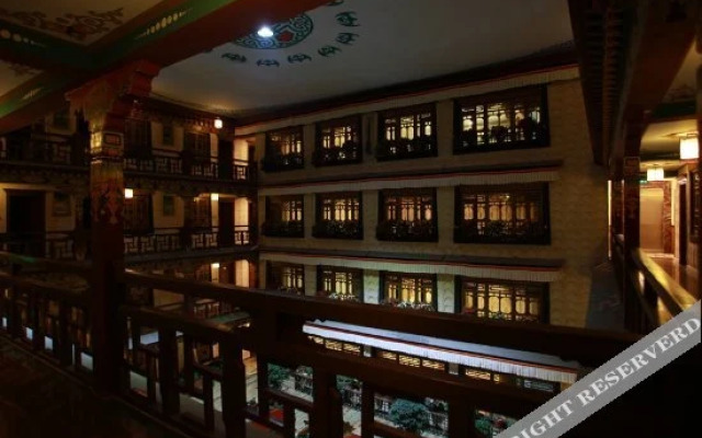 Zhaxi Quta Style Hotel