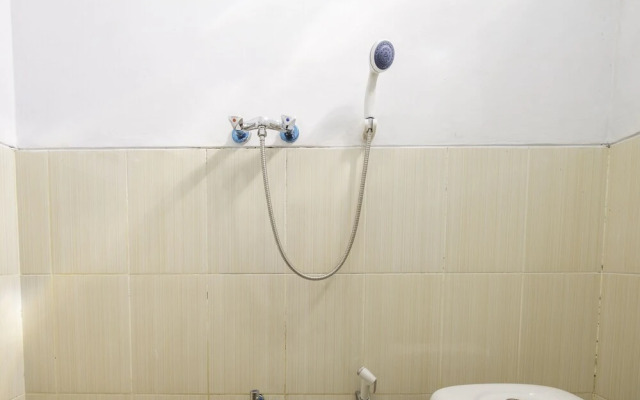 Pondok Nazwa by OYO Rooms