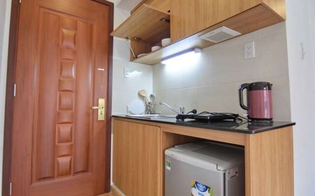 Crown Apartment