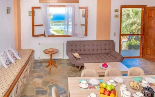 Luxurious Villa Kardi a Small Paradise