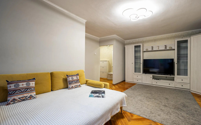 MaxRealty24 on Lobachevsky street 80