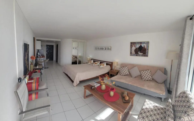 Villa Orient Bay