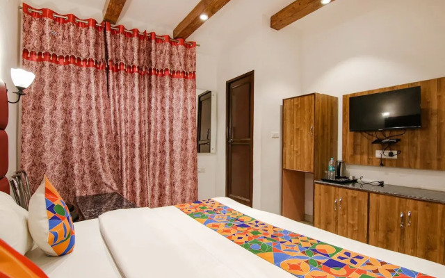 Fabhotel Grover