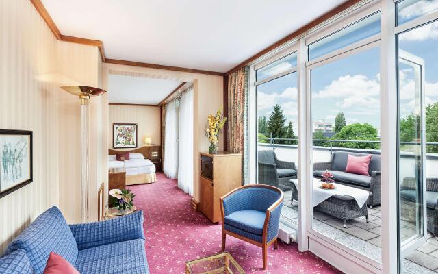 Best Western Premier Grand Hotel Russischer Hof