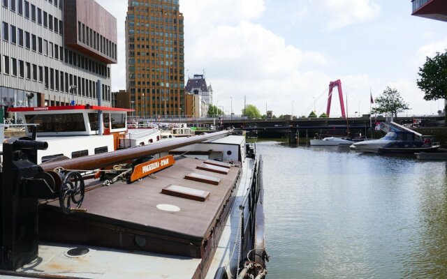 Boat apartment Rotterdam Hoop