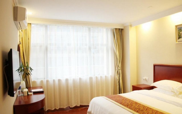 GreenTree Inn HanDan DaMing Tianxiong Road Yuancheng Road Express Hotel – Guest Rooms – Handan