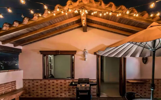 Disfruta de la comodidad como un Hotel 5 Estrellas
