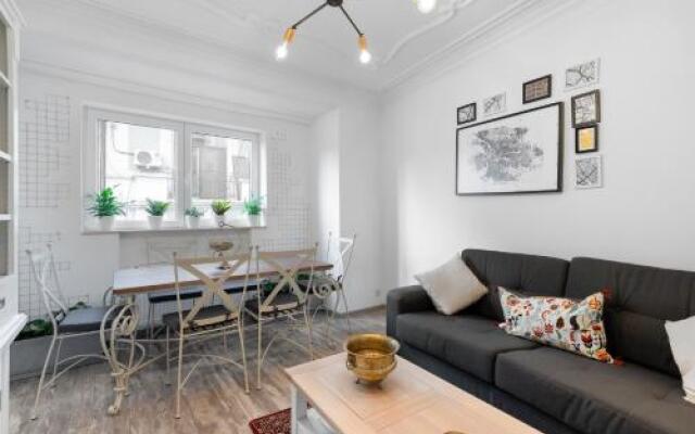 Historical Center by CityLife Suites