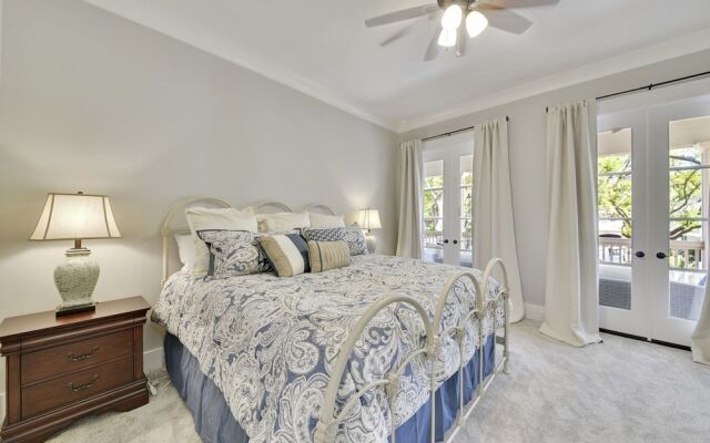 Sand Dollar 19