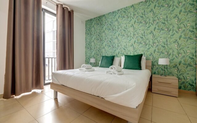 2 Bedroom Apartment Sliema Tigne Suites