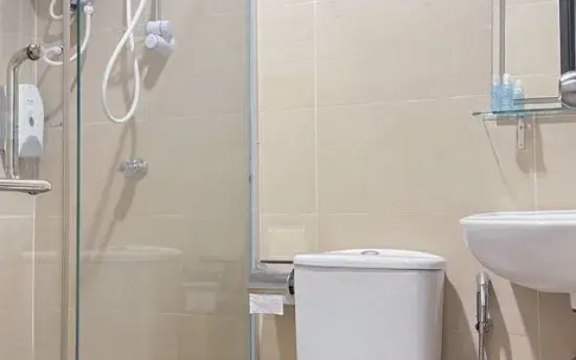 Chariton Hotel Skudai Kiri