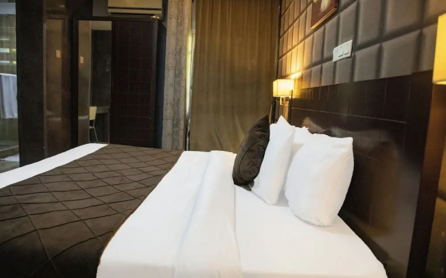 NewLand Hotels and Apartments