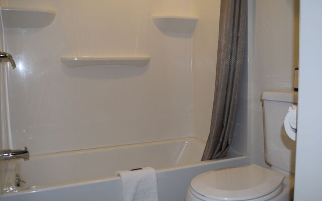 Little Suites Provo Extended Stay