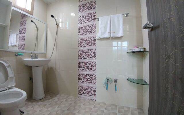 Chowoo Guesthouse
