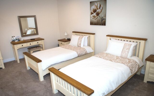 Lumb Farm Country Club