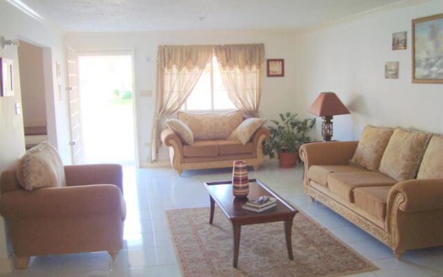 2 Br Townhouse In Montego Bay - Prj 1457