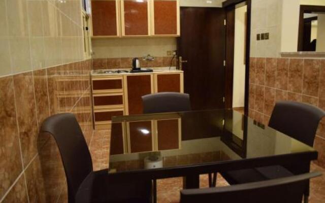 Al Shiraz Suites