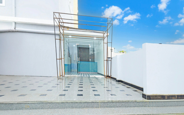 Super Townhouse Oak Kompally