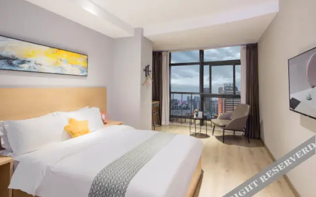 19 hotel