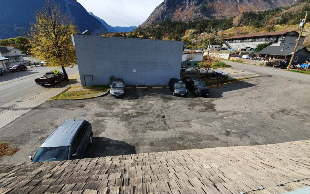 Lillooet Hotel Victoria
