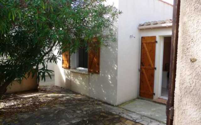 House With 3 Bedrooms in Vendres, With Enclosed Garden