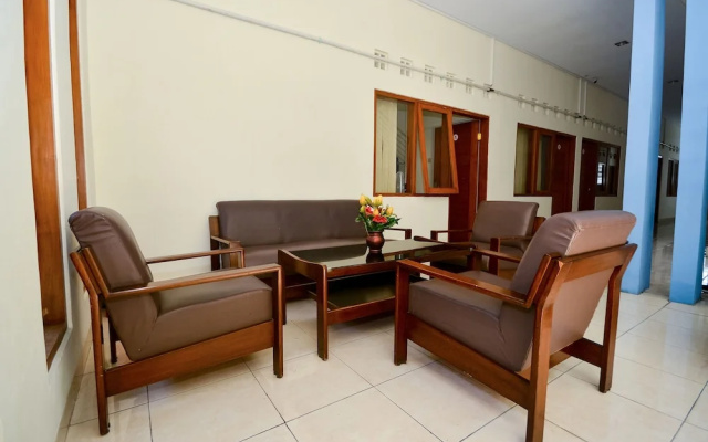 The Flash Residence by OYO Rooms – Lobby – Tasikmalaya