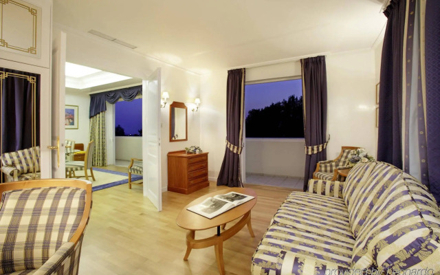 Theoxenia Palace Hotel