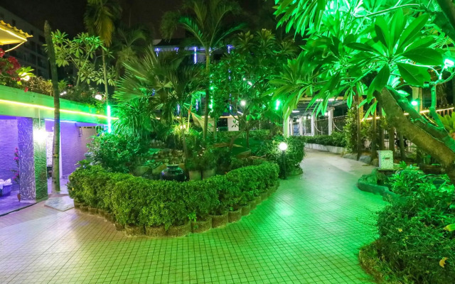 Natural Beach Hotel Pattaya