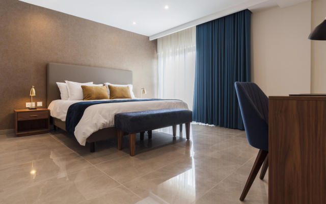 The Duke Boutique Hotel - Image 7