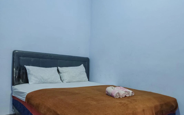 YS Homestay near Terminal Bayuangga Probolinggo