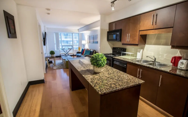 MiCasa Suites - Stylish Condo in the Heart of Downtown