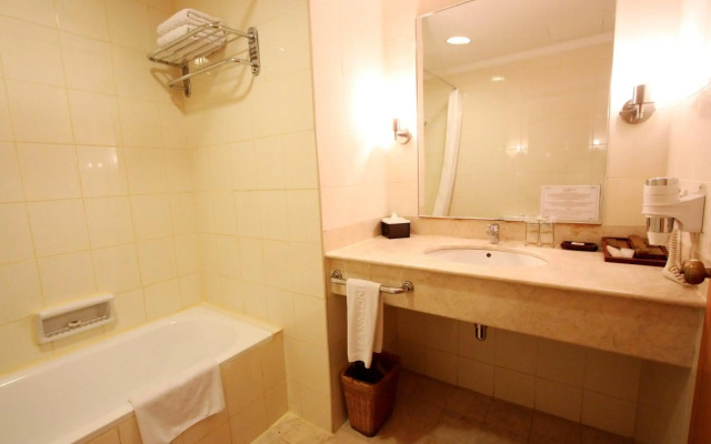 Harmoni Suites Hotel