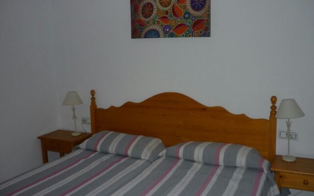 Apartment With 2 Bedrooms in Minorque, With Pool Access and Furnished