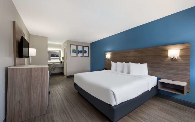 SureStay Hotel by Best Western Spring North Houston