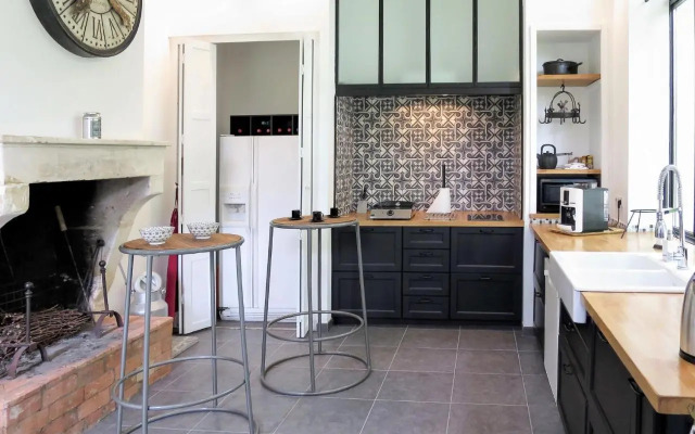 Holiday Home La Vertheuillaise - VHL100